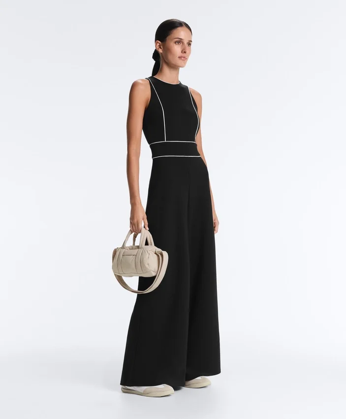 Langer Piqué-Jumpsuit mit Paspelierung aus Baumwolle Langer Piqué-Jumpsuit mit Paspelierung aus Baumwolle