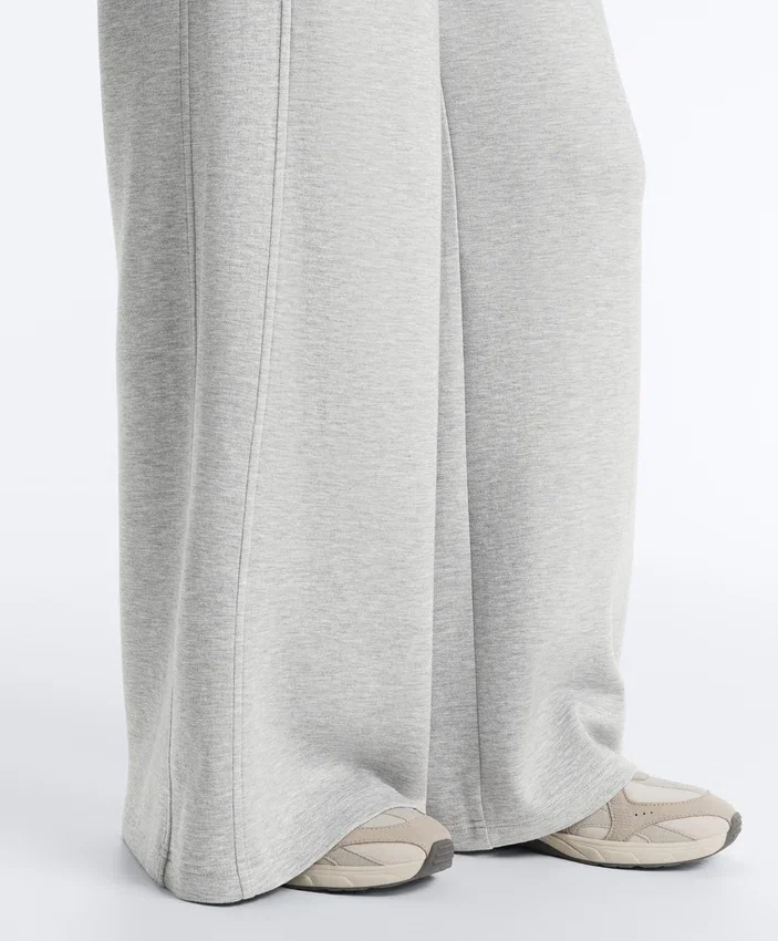 Melierte Piqué-Hose mit geradem Bein Melierte Piqué-Hose mit geradem Bein