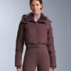 Minardi Piume Ski – wasserabweisender, gefütterter Jumpsuit mit 80 % Daunen- und 20 % Federfüllung Minardi Piume Ski – wasserabweisender, gefütterter Jumpsuit mit 80 % Daunen- und 20 % Federfüllung