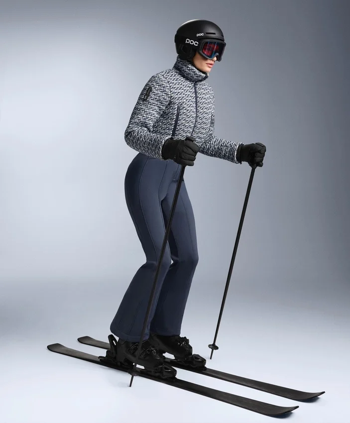 Minardi Piume Ski wasserabweisender, gefütterter Jumpsuit mit 80 % Daunen und 20 % Federn Minardi Piume Ski wasserabweisender, gefütterter Jumpsuit mit 80 % Daunen und 20 % Federn
