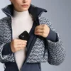 Minardi Piume Ski wasserabweisender, gefütterter Jumpsuit mit 80 % Daunen und 20 % Federn Minardi Piume Ski wasserabweisender, gefütterter Jumpsuit mit 80 % Daunen und 20 % Federn