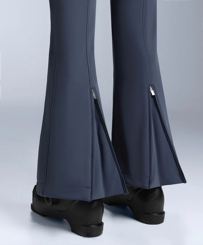 Minardi Piume Ski wasserabweisender, gefütterter Jumpsuit mit 80 % Daunen und 20 % Federn Minardi Piume Ski wasserabweisender, gefütterter Jumpsuit mit 80 % Daunen und 20 % Federn