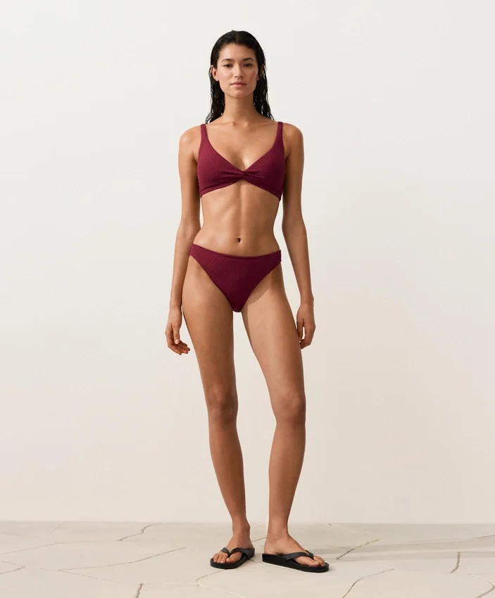 Mini-Karomuster-Jacquard-Halter-Bikinioberteil Mini-Karomuster-Jacquard-Halter-Bikinioberteil