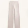 Nahtlose Bootcut-Hose mit hoher Taille und besonders warmer Isolierung Nahtlose Bootcut-Hose mit hoher Taille und besonders warmer Isolierung