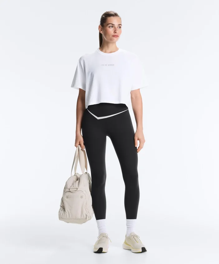 Perfect-Adapt Leggings mit hoher Taille und Knöchellänge sowie kontrastierenden Details Perfect-Adapt Leggings mit hoher Taille und Knöchellänge sowie kontrastierenden Details