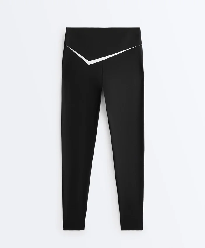 Perfect-Adapt Leggings mit hoher Taille und Knöchellänge sowie kontrastierenden Details Perfect-Adapt Leggings mit hoher Taille und Knöchellänge sowie kontrastierenden Details