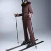 Wasserabweisende Stretch-Skihose mit ausgestelltem Bein Wasserabweisende Stretch-Skihose mit ausgestelltem Bein