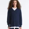 Pullover aus 100 % Baumwolle mit Zopfmuster und V-Ausschnitt