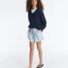 Pullover aus 100 % Baumwolle mit Zopfmuster und V-Ausschnitt