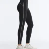 Reflektierende, hoch geschnittene, Compressive Core Control Leggings in Knöchellänge Reflektierende, hoch geschnittene, Compressive Core Control Leggings in Knöchellänge