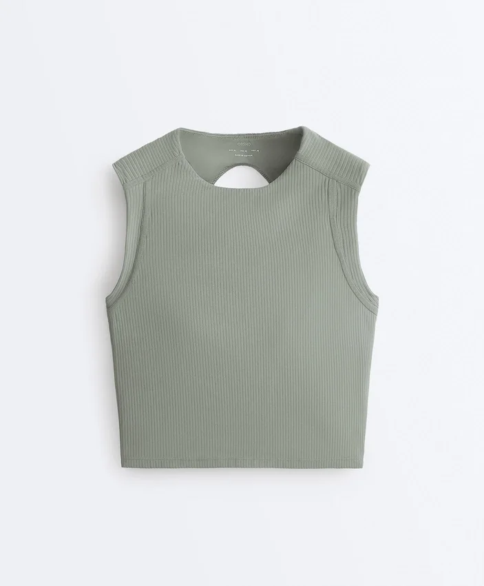 Ärmelloses Comfortlux-Tops mit Rippstrick Ärmelloses Comfortlux-Tops mit Rippstrick