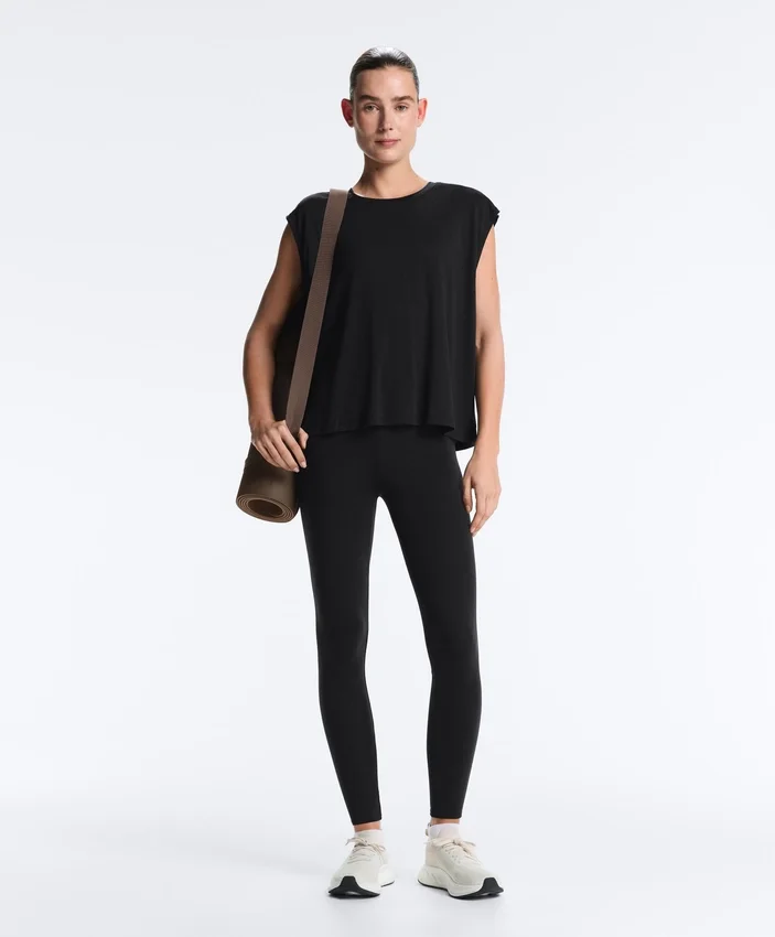 Ärmelloses T-Shirt aus Modal-Mischgewebe Ärmelloses T-Shirt aus Modal-Mischgewebe