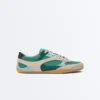 Sneaker im Retro-Stil