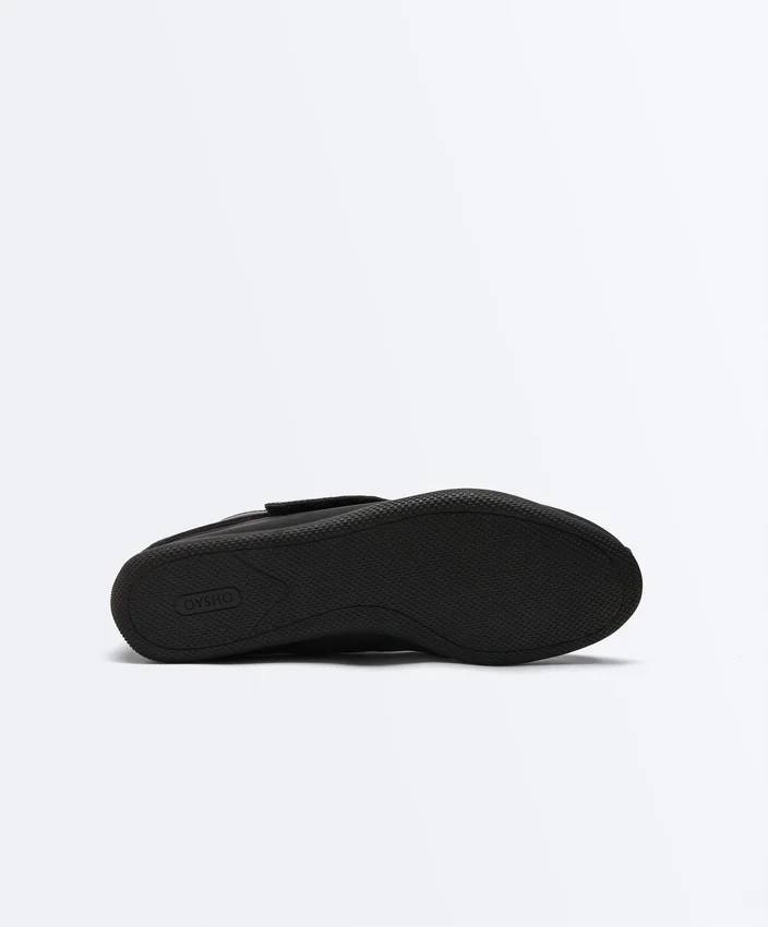 Sport-Ballerinas mit flachen Schuhen Sport-Ballerinas mit flachen Schuhen