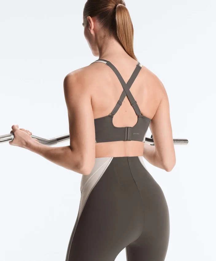 Sport-BH mit festem Halt, Compressive-Wirkung und reflektierenden Details Sport-BH mit festem Halt, Compressive-Wirkung und reflektierenden Details