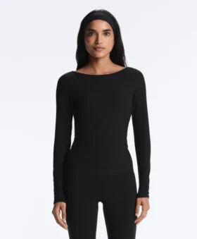 T-Shirt aus Modal-Mischgewebe mit geripptem U-Ausschnitt