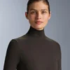 Thermo-Unterhemd mit hohem Kragen als Oberteil Thermo-Unterhemd mit hohem Kragen als Oberteil