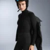 Thermo-Unterhemd mit hohem Kragen als Oberteil Thermo-Unterhemd mit hohem Kragen als Oberteil