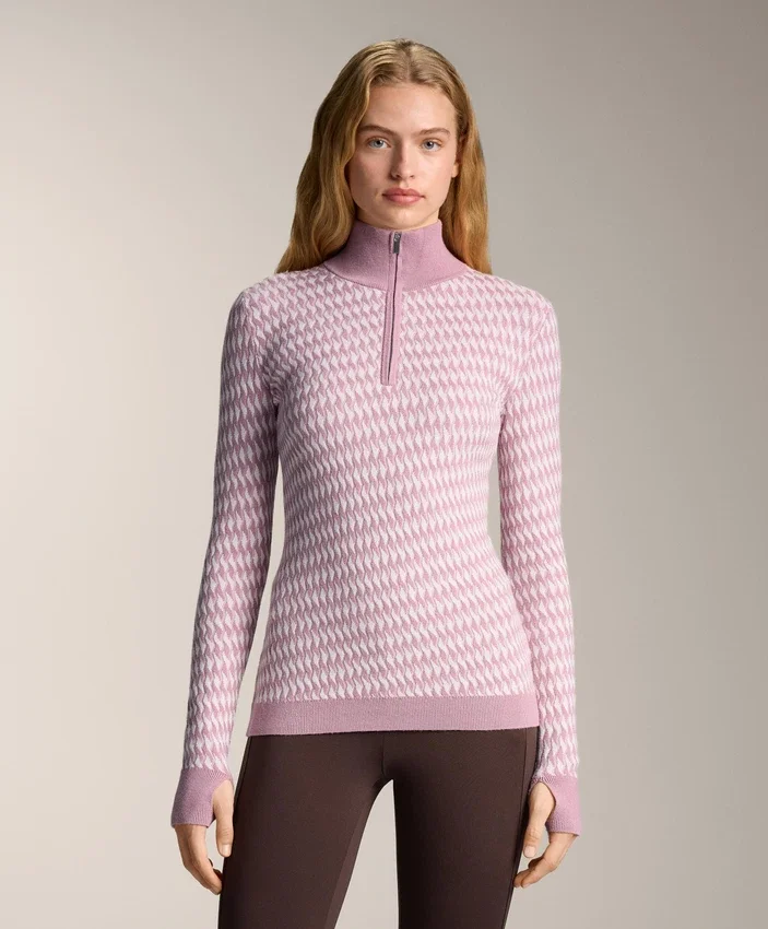 Thermounterhemd aus geometrischem Jacquard-Strick als Oberteil Thermounterhemd aus geometrischem Jacquard-Strick als Oberteil