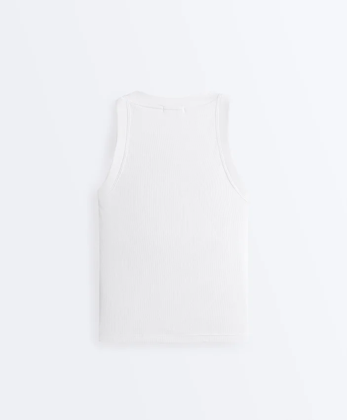 Top aus Modal-Mischgewebe mit Rippmuster Top aus Modal-Mischgewebe mit Rippmuster