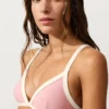 Triangel-Bikinioberteil mit Kontrastbesatz Triangel-Bikinioberteil mit Kontrastbesatz