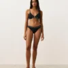 Triangel-Bikinioberteil mit Paspel und Bindebändern Triangel-Bikinioberteil mit Paspel und Bindebändern