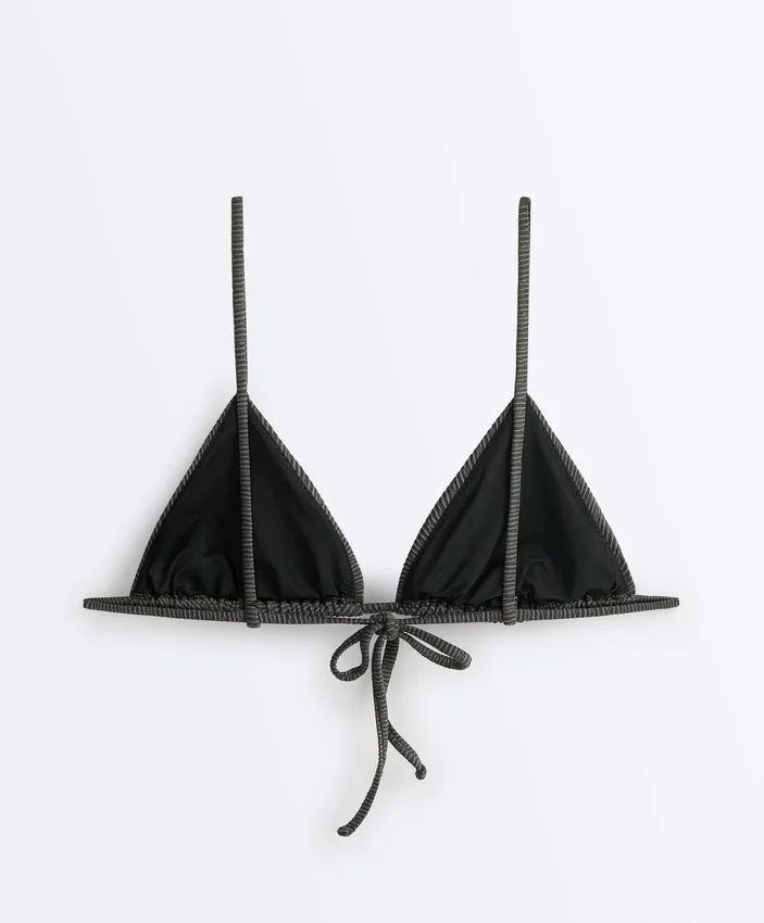 Triangel-Bikinis aus Jacquard mit Washed-Effekt Triangel-Bikinis aus Jacquard mit Washed-Effekt