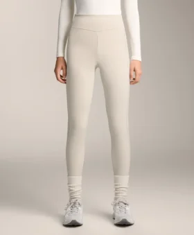 Warme, hoch geschnittene, knöchellange Leggings mit Taschen, 70 cm Warme, hoch geschnittene, knöchellange Leggings mit Taschen, 70 cm