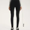 Warme, hoch geschnittene, knöchellange Leggings mit Taschen, 70 cm