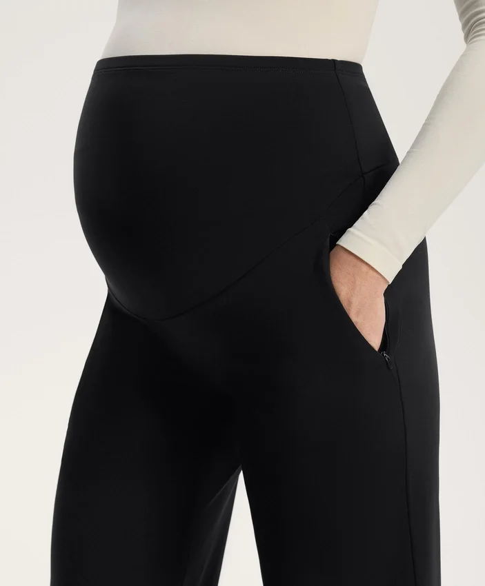 Warme Umstandshose mit geradem Bein als Hose Warme Umstandshose mit geradem Bein als Hose