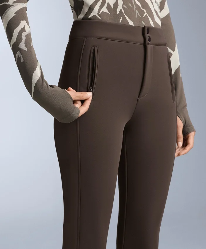 Wasserabweisende, durchgehende, ausgestellte Stretch-Skihose Wasserabweisende, durchgehende, ausgestellte Stretch-Skihose