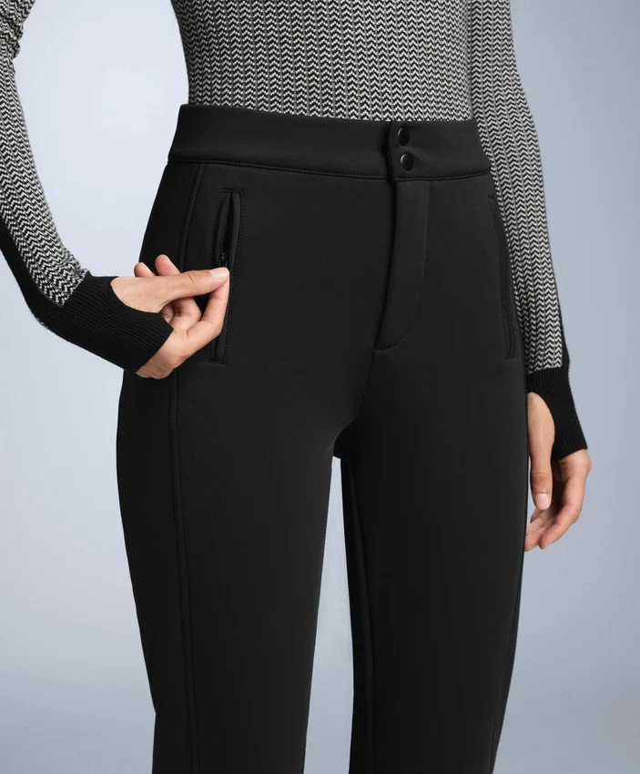 Wasserabweisende, durchgehende, ausgestellte Stretch-Skihose Wasserabweisende, durchgehende, ausgestellte Stretch-Skihose