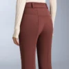 Wasserabweisende, hoch geschnittene Stretch-Skihose mit ausgestelltem Bein Wasserabweisende, hoch geschnittene Stretch-Skihose mit ausgestelltem Bein