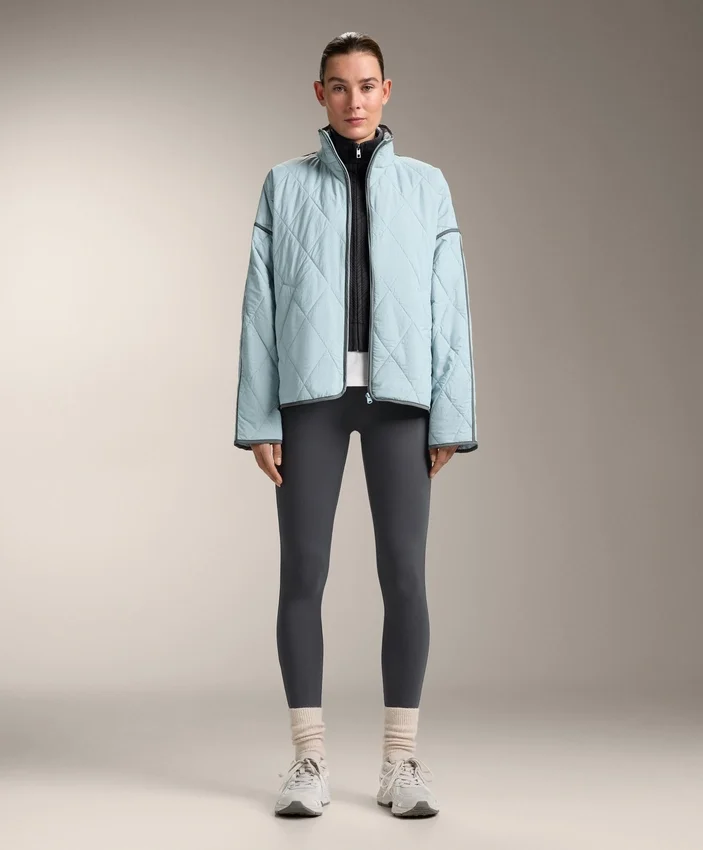 Wasserabweisende, mit Fellex® Aerogel gefütterte Jacke Wasserabweisende, mit Fellex® Aerogel gefütterte Jacke