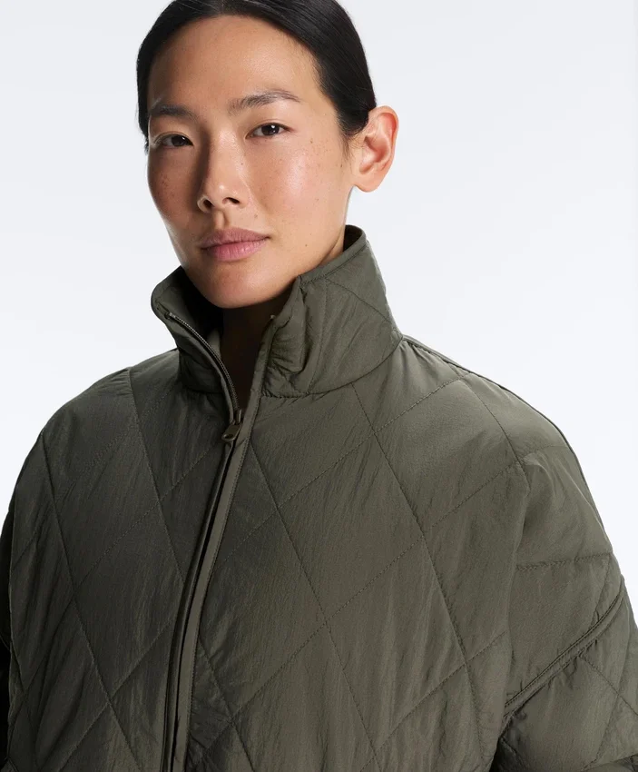 Wasserabweisende, mit Fellex® Aerogel gefütterte Jacke Wasserabweisende, mit Fellex® Aerogel gefütterte Jacke