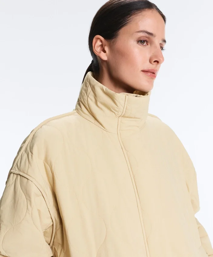 Wasserabweisende, mit Fellex® Aerogel gefütterte Jacke Wasserabweisende, mit Fellex® Aerogel gefütterte Jacke
