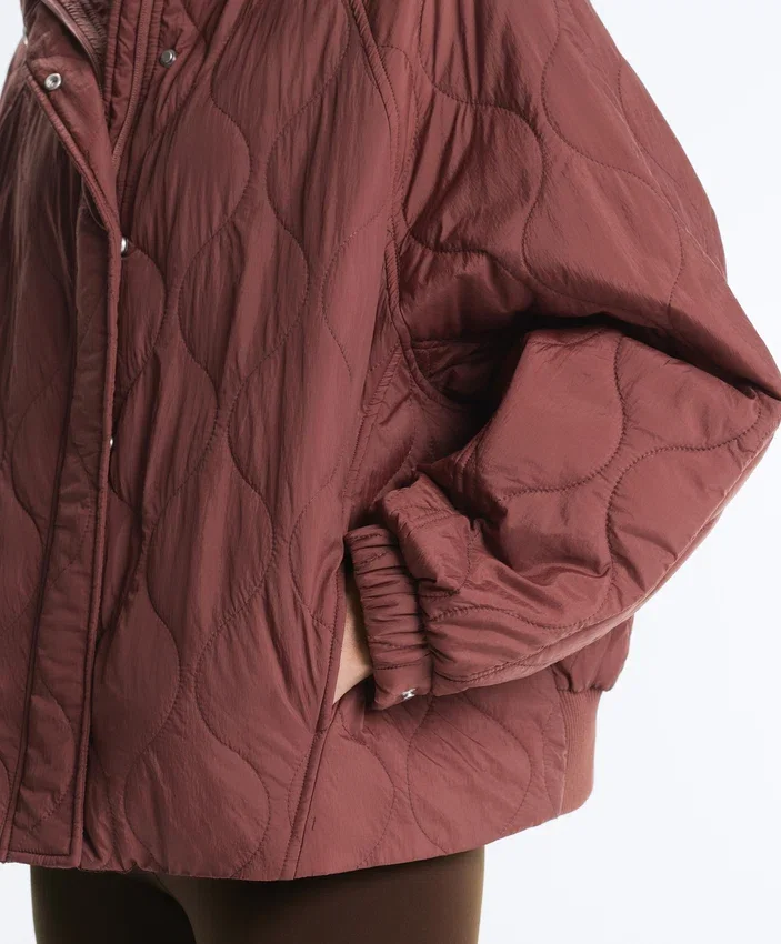 Wasserabweisende, mit Fellex® Aerogel gefütterte Jacke Wasserabweisende, mit Fellex® Aerogel gefütterte Jacke