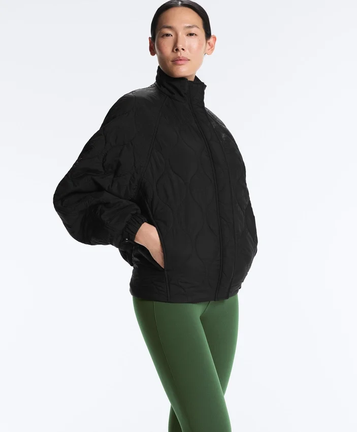 Wasserabweisende, mit Fellex® Aerogel gefütterte Jacke Wasserabweisende, mit Fellex® Aerogel gefütterte Jacke