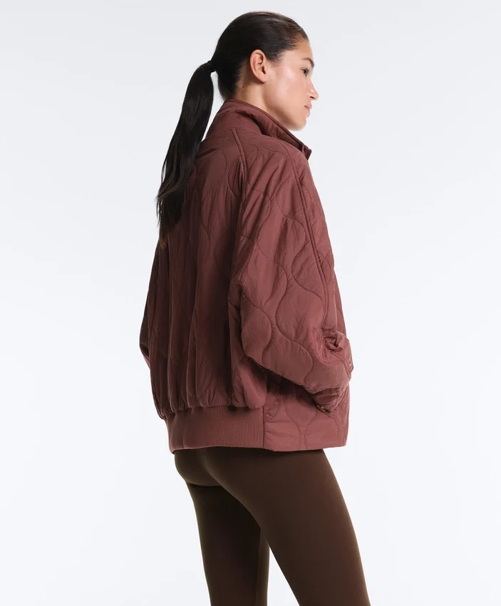 Wasserabweisende, mit Fellex® Aerogel gefütterte Jacke Wasserabweisende, mit Fellex® Aerogel gefütterte Jacke