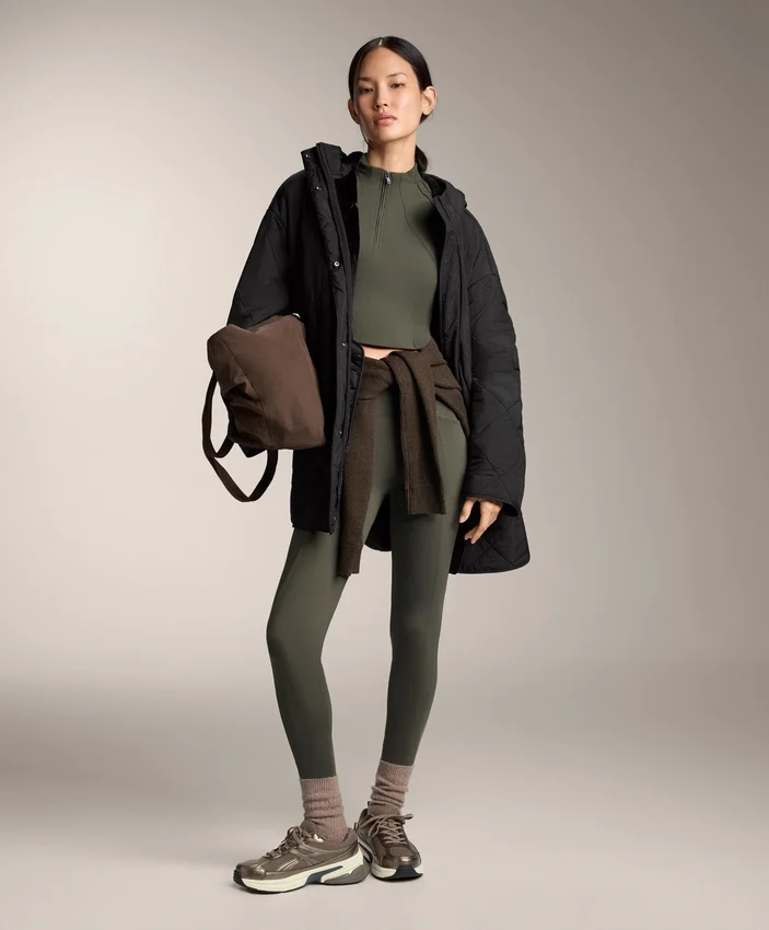 Wasserabweisende, mit Fellex® Aerogel gefütterte Jacke Wasserabweisende, mit Fellex® Aerogel gefütterte Jacke