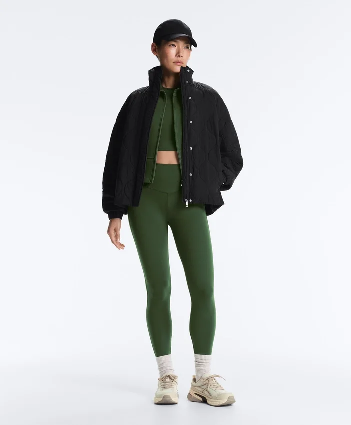 Wasserabweisende, mit Fellex® Aerogel gefütterte Jacke Wasserabweisende, mit Fellex® Aerogel gefütterte Jacke