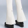 Wasserabweisende Stretch-Skihose mit ausgestelltem Bein Wasserabweisende Stretch-Skihose mit ausgestelltem Bein