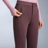 Wasserabweisende Stretch-Skihose mit ausgestelltem Bein Wasserabweisende Stretch-Skihose mit ausgestelltem Bein