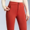 Wasserabweisende Stretch-Skihose mit ausgestelltem Bein Wasserabweisende Stretch-Skihose mit ausgestelltem Bein