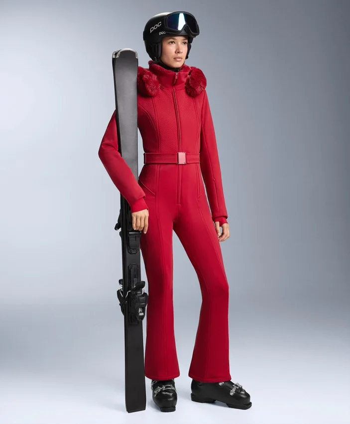 Wasserabweisender, figurbetonter Stretch-Jumpsuit für Skifahren Wasserabweisender, figurbetonter Stretch-Jumpsuit für Skifahren