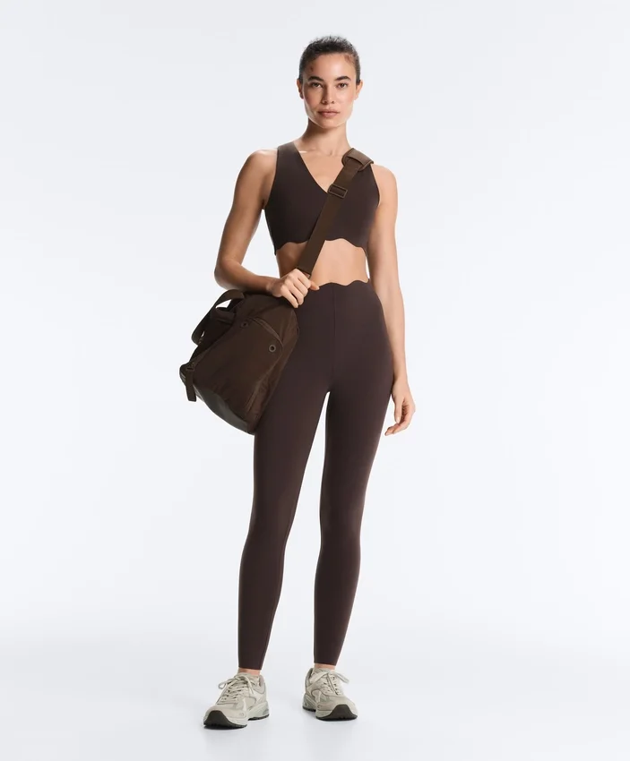 Wavy Sport-BH mit mittlerem Halt und Compressive-Wirkung Wavy Sport-BH mit mittlerem Halt und Compressive-Wirkung