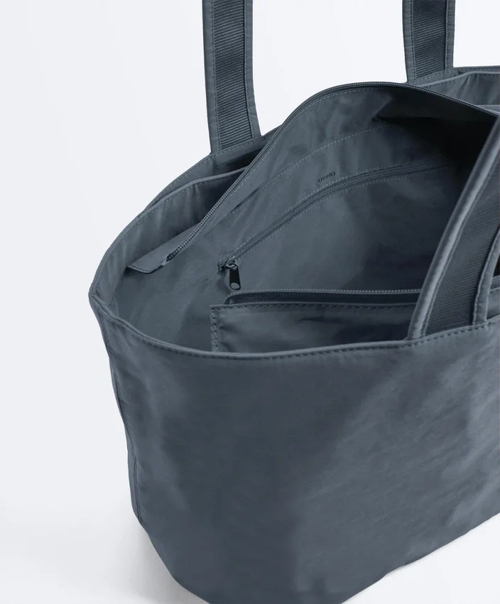 Weiche Shopper-Tasche mit Reissverschluss Weiche Shopper-Tasche mit Reissverschluss