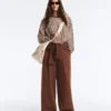 Weit geschnittene Hose mit hoher Taille aus Baumwollpiqué Weit geschnittene Hose mit hoher Taille aus Baumwollpiqué