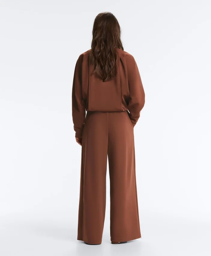 Weit geschnittene Hose mit hoher Taille aus Baumwollpiqué Weit geschnittene Hose mit hoher Taille aus Baumwollpiqué