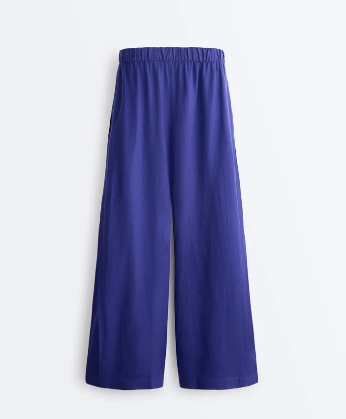 Weite Hose aus 100 % Leinen mit Seitenfalte Weite Hose aus 100 % Leinen mit Seitenfalte